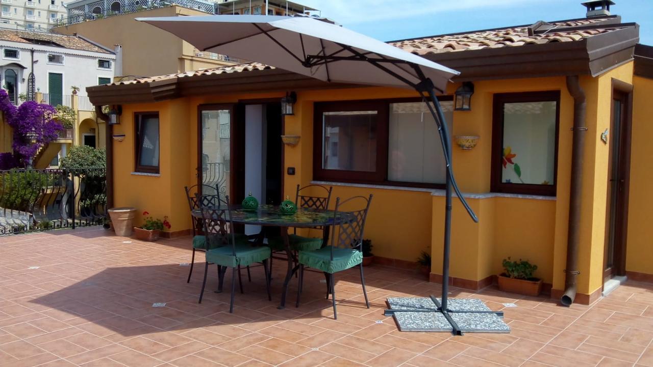 Attico Sole Luna Taormina Eksteriør billede